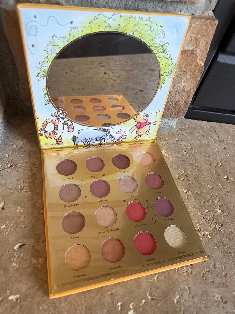Disney Winnie the Pooh Pink, Peach & Gold Eyeshadow Palette